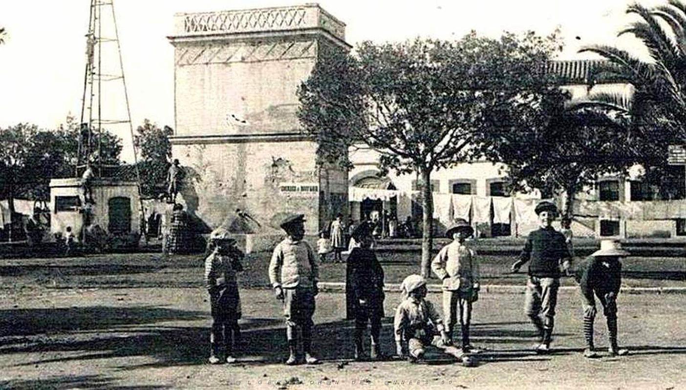 2011- Sidi-Moussa - La Place et le Moulin a eau2 - 1915.jpg